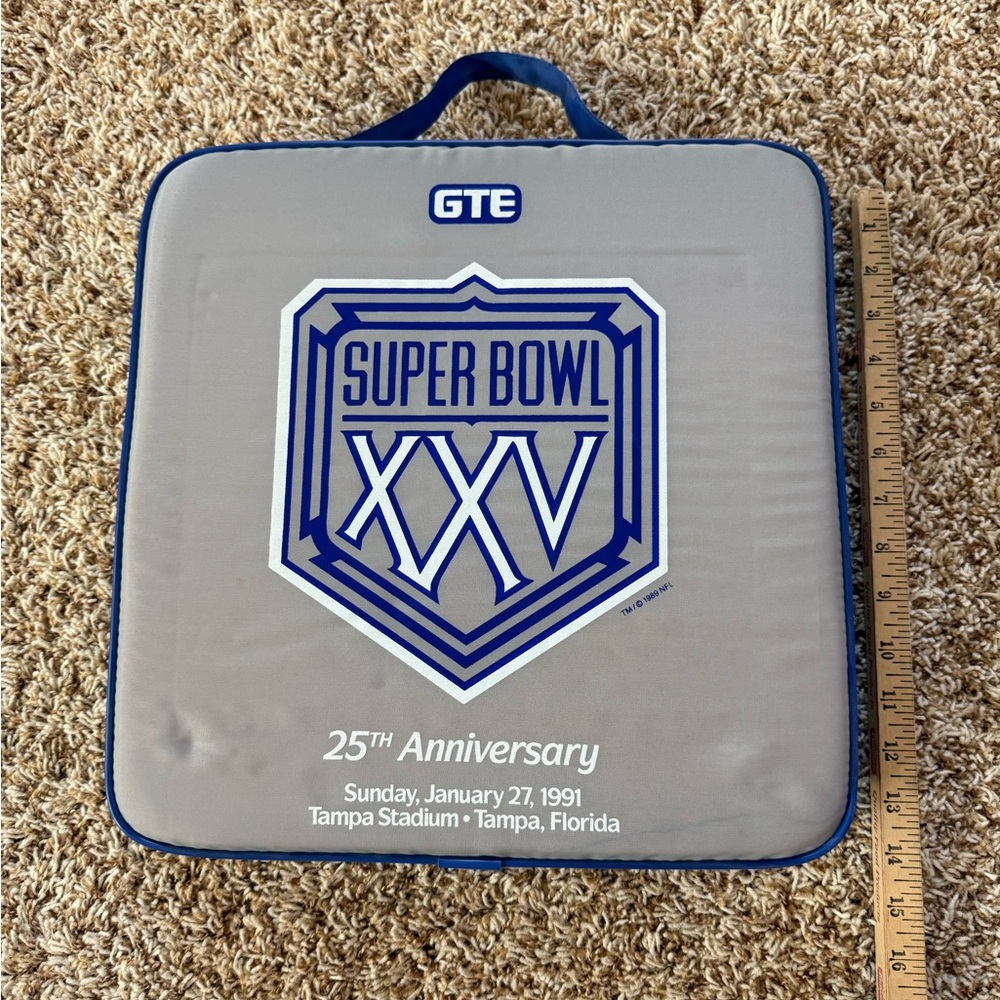 SUPER BOWL XXV Seat Cushion Giants v Bills GTE Stadium Giveaway in Tampa 1/27/91